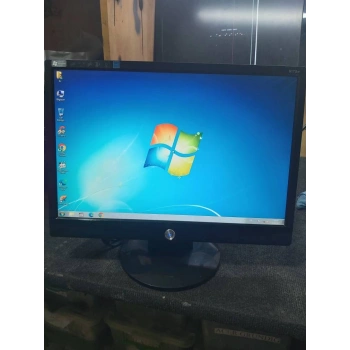 AOC G17sW 19 İNÇ LCD MONİTÖR