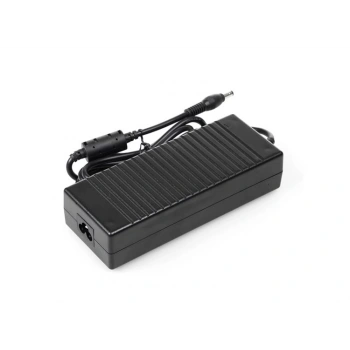 Monster 19V 6.3A 5.5*2.5 Adaptör