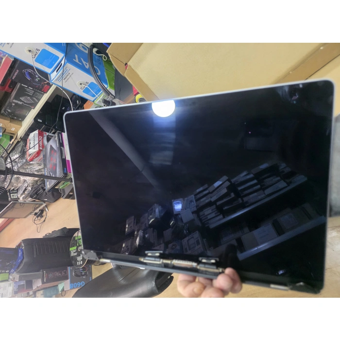 MacBook Pro A2141 FULL KASALI EKRAN