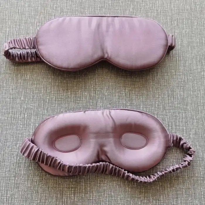 %100 Saf İpek 3D Uyku Maskesi Leylak - %100 Işık Engelleyen Yumuşak Dolgulu Nefes Alabilen Göz Bandı