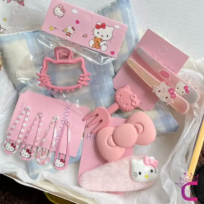 10lu Hello Kitty Kız Çocuk Toka Seti - Hediyelik Yılbaşı Doğum Günü Peluş Çıtçıt Pens Saç Tokası