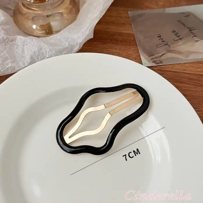 2li Büyük Boy Kadın Moda Çıtçıtlı Metal Yan Saç Tokası 7cm Siyah - Yeni Sezon Yan Çıt Çıt Toka