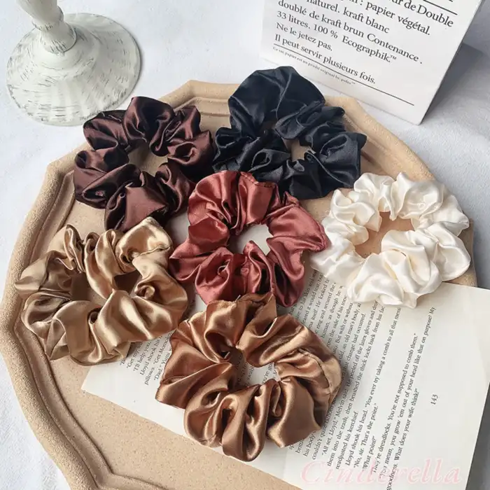 2li Saten Krem & Bej Orta Boy Scrunchie Simit Toka - Günlük Tarz Renkli Lastikli Saç Toplama Tokası