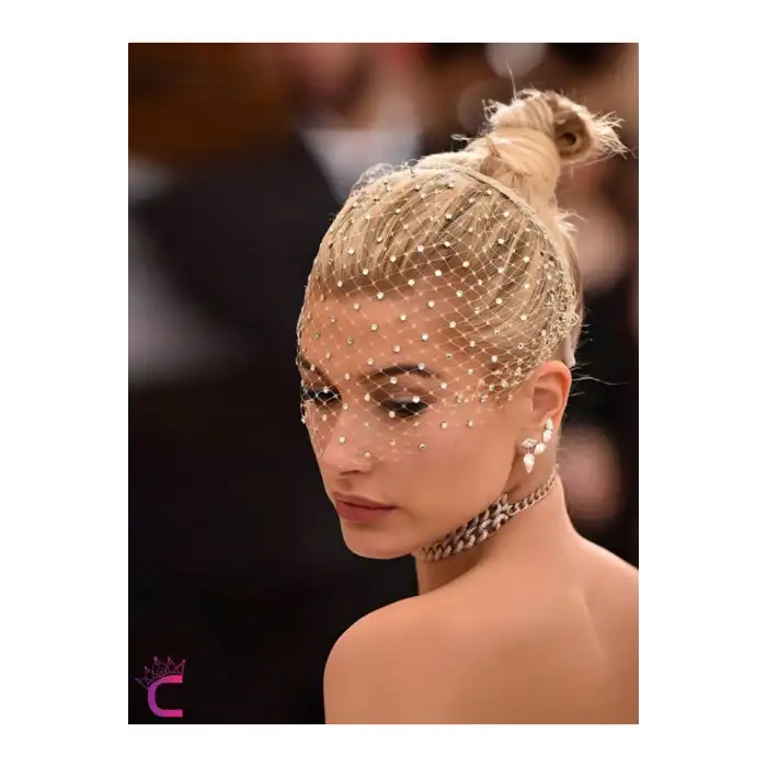 Tüllü Zirkon Taşlı İşlemeli Vualet Beyaz Nikah Şapkası - Duvaklı Gelin Kepi Tacı Parti Aksesuarı