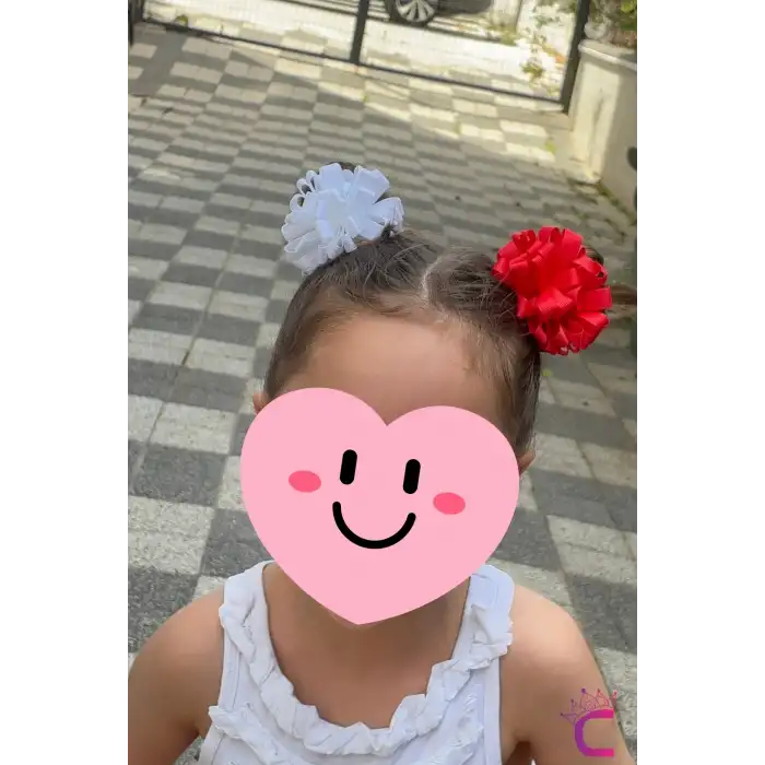 2li Kırmızı Beyaz Kurdele Çiçekli 23 Nisan Lastikli Topuz Tokası 7cm - 29 Ekim Bayramı Saç Tokası