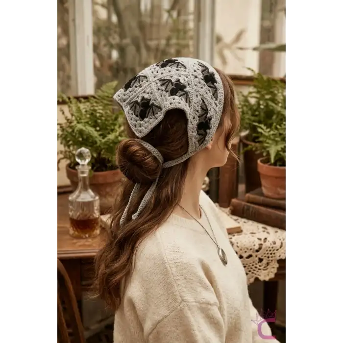 Retro Gotik Yarasa Motifli El Örgüsü Saç Bandanası - Tatil Günlük File Örme Üçgen Bandana