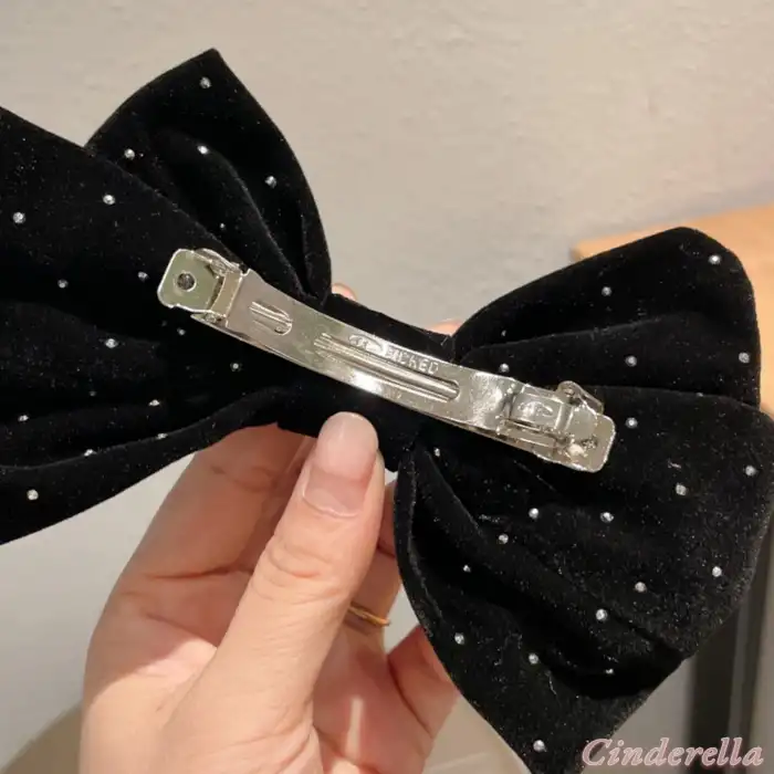 Mini Parlak Taşlı Mat Kadife Fiyonk Otomatik Toka Siyah - Zarif Fiyonklu Kurdele Kadın Saç Tokası