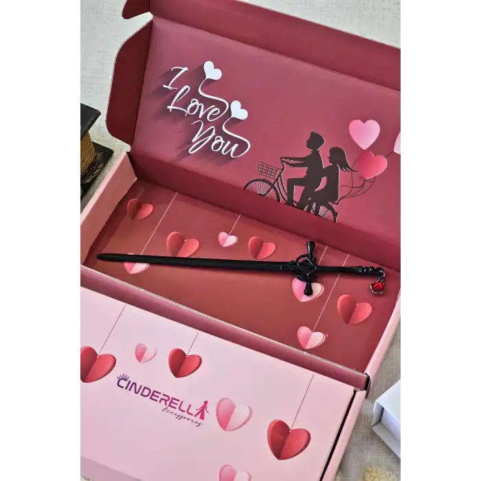 Özel Tasarım Hediyelik Kutulu Kılıç Topuz Tokası - Kadına Kız Arkadaşa Sevgiliye Doğum Günü Hediyesi