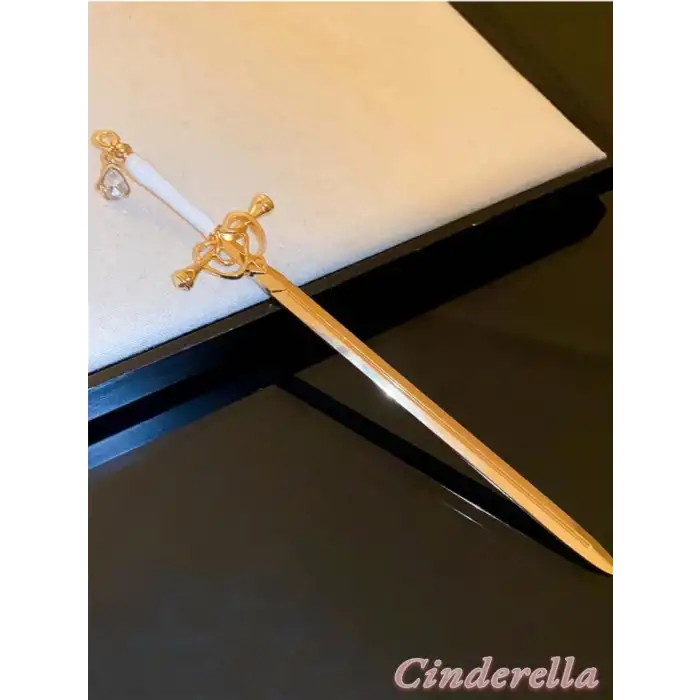 Sarkıt Yapay Elmaslı Beyaz Kılıç Tasarım Metal Topuz Saç Tokası 19cm - Yeni Sezon Gotik Çubuk Toka