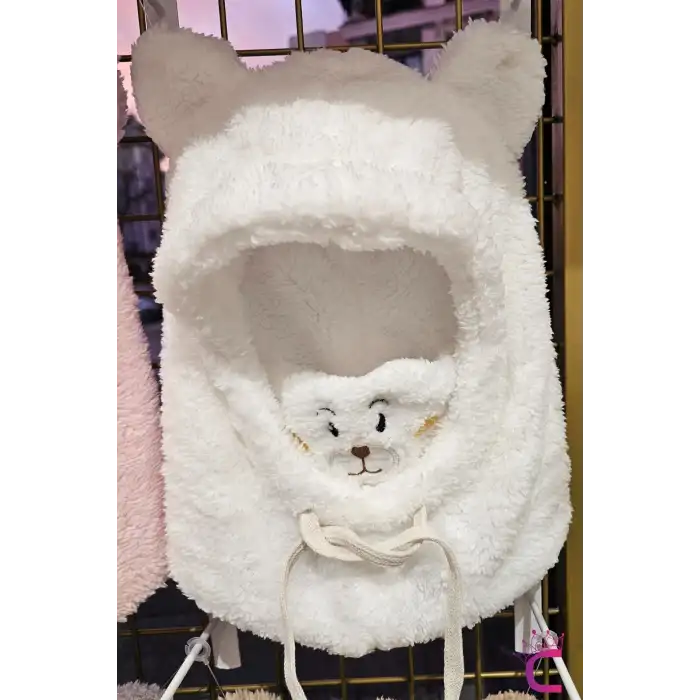Sevimli Ayıcıklı Yumuşak Peluş Bere Boyunluklu Şapka Atkı Bir Arada Beyaz 3-12 Yaş Kışlık Hediyelik
