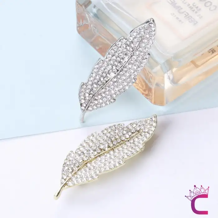 Yaprak Tasarım Kristal Taşlı Kadın Broş Gold - Özel Günler Hediyelik Elbise Ceket Yaka İğnesi Broşu