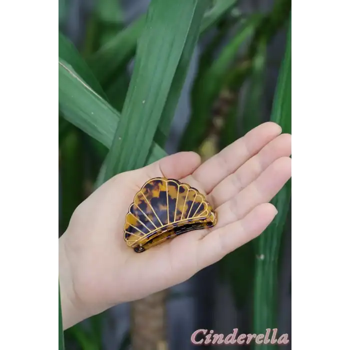 Yeni Trend Deniz Kabuğu İstiridye Lüks Kemik Mandal Toka - Gold Detaylı Modern Sıkı Saç Tokası