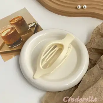 Fransız Stil Balık Sırtı Kadın Saç Topuz Tokası Krem - Güçlü Tutan Kavisli Klips Pens Toka