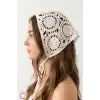 Bohem Güneş Motifli Crochet Saç Bandanası Ekru - El Örgüsü Delikli File Örme Üçgen Bandana Fular