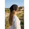 Siyah Vintage Dairesel Çiçek Motifli Örme Üçgen Bandana - Yazlık El Örgüsü Crochet Saç Bandanası