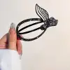 Denizkızı Kuyruğu Model Metal Klipsli Topuz Tokası Siyah - Trend Kadın Kıstırmalı Saç Tokası