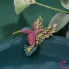 HummingBird Tasarım Kadın Zirkon Taşlı Kuş Broş - Hediyelik Arkadaşa Sevgili Eşe Anneye Yaka İğnesi