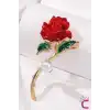 Kırmızı Gül Tasarım İncili Taşlı Kadın Broş - Sevgiliye Eşe Hediyelik Elbise Ceket Yaka İğnesi Broşu