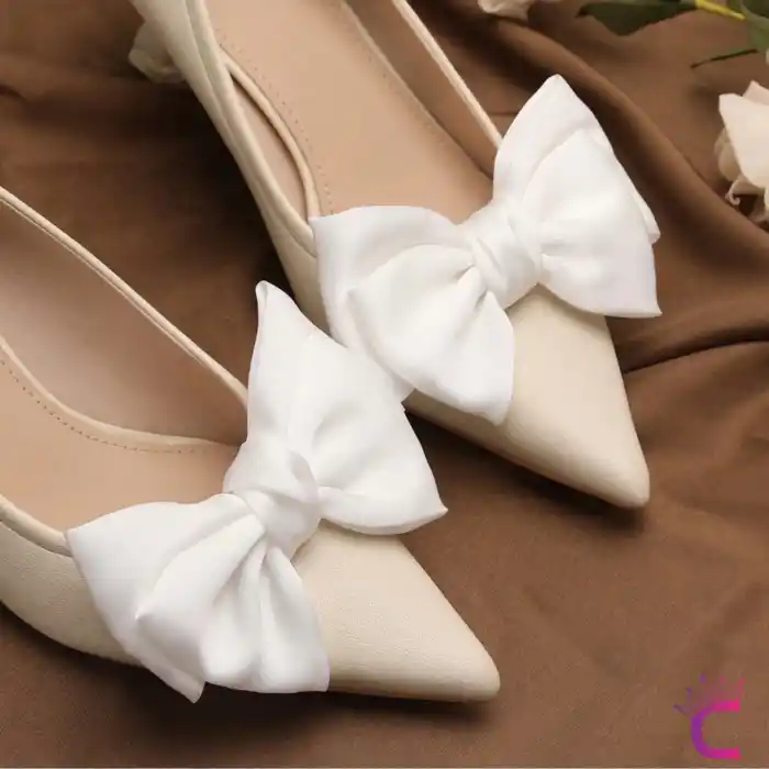 2li Beyaz Kurdeleli Fiyonklu Çıkarılabilir Klipsli Ayakkabı Süsü - Yaka Süsü Ayakkabı Charmı Tokası