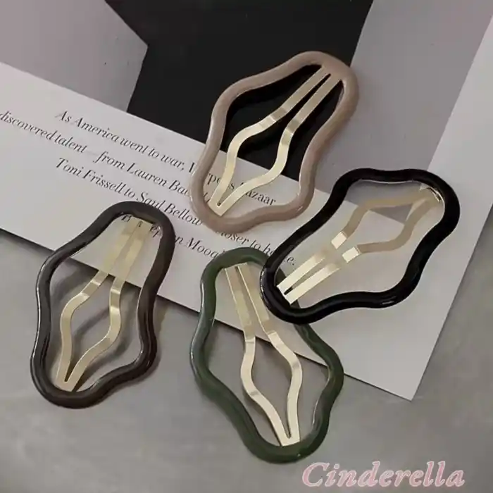 2li Büyük Boy Kadın Moda Çıtçıtlı Metal Yan Saç Tokası 7cm Sütlü Kahve - Yeni Sezon Yan Çıt Çıt Toka