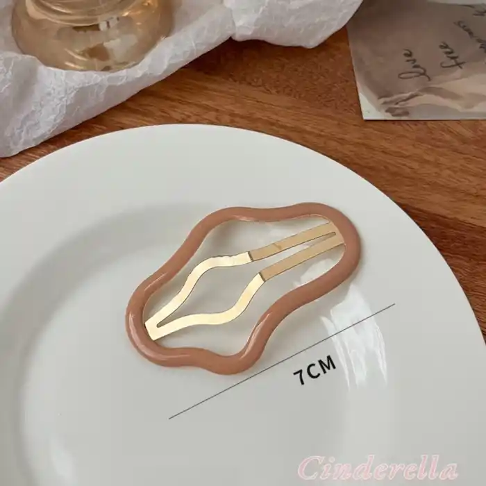 2li Büyük Boy Kadın Moda Çıtçıtlı Metal Yan Saç Tokası 7cm Sütlü Kahve - Yeni Sezon Yan Çıt Çıt Toka