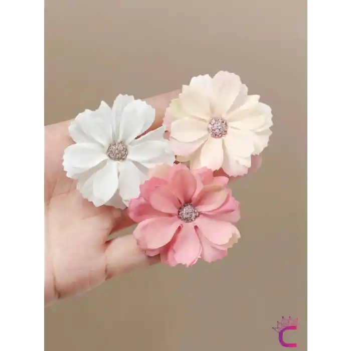 6lı Soft Papatya Çiçekli Saç Tokası - Beyaz Pembe Renkli Saç Süsü Klipsli Pens Toka Seti