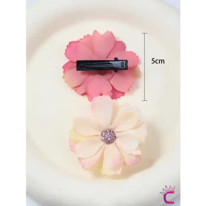 6lı Soft Papatya Çiçekli Saç Tokası - Beyaz Pembe Renkli Saç Süsü Klipsli Pens Toka Seti