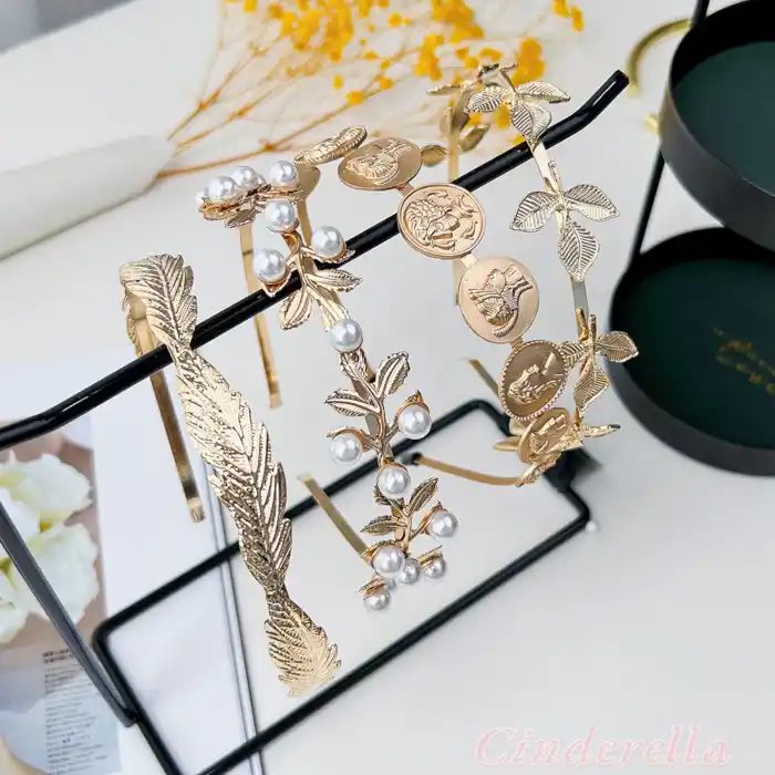 Kadın Gold Yaprak Tacı Saç Bandı - Zarif Taç Saç Aksesuarı