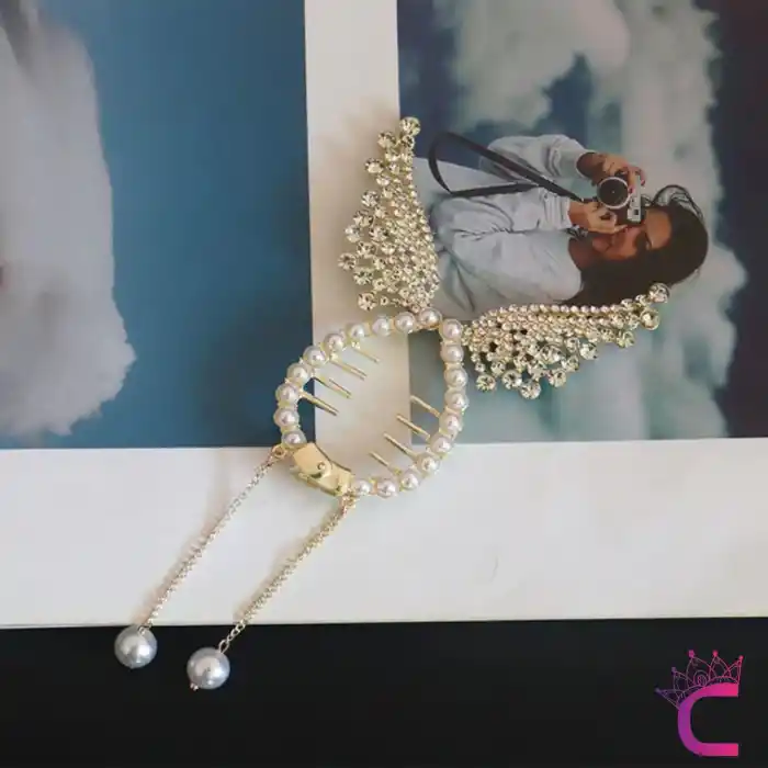 Kanat Tasarım İnci Taşlı Rhine-Stone Yaylı Topuz Tokası Metal Gold - Sallantılı Saç Topuz Toka