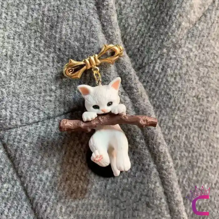 Karikatür Kedi Tasarım Broş - Arkadaşa Sevgiliye Hediyelik Çanta Elbise Ceket Yaka İğnesi Broşu