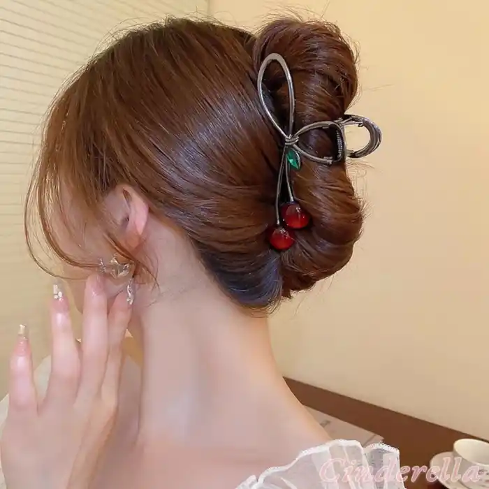 Kiraz Model Yeşil Zümrüt Taşlı Metal Büyük Mandal Toka - Kirazlı Mandallı Kadın Saç Topuz Tokası