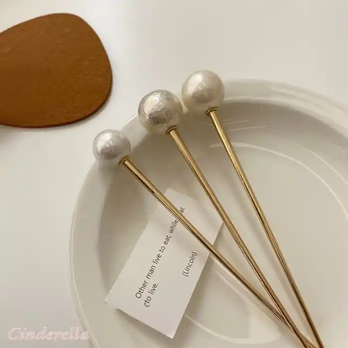 Orta Boy İncili Metal Çubuk Topuz Toka Gold - Yeni Sezon Kadın İnci Taşlı Saç Topuz Çubuğu