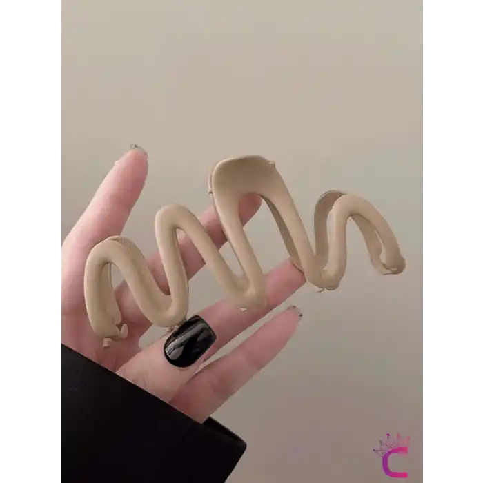 Mat Siyah Büyük Boy Kadın Mandal Toka 13cm Plastik - Şık ve Zarif Mandallı Saç Topuz Tokası