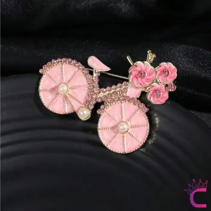 Pembe Çiçekli Kristal Taşlı İncili Bisiklet Tasarım Broş - Hediyelik Tatil Elbise Yaka İğnesi Broşu