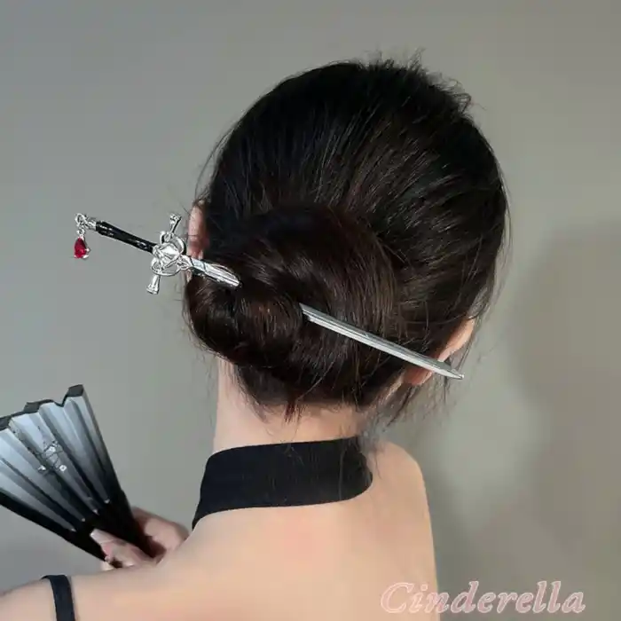 Sallantılı Siyah Püsküllü Kılıç Tasarım Metal Saç Topuz Tokası 20cm - Boho Gotik Çubuk Topuz Toka