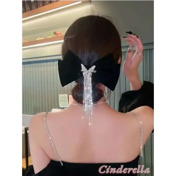 Sallantılı Yapay Elmaslı Kelebekli Kadın Siyah Kadife Fiyonk Toka - Fiyonklu Klips Pens Saç Tokası