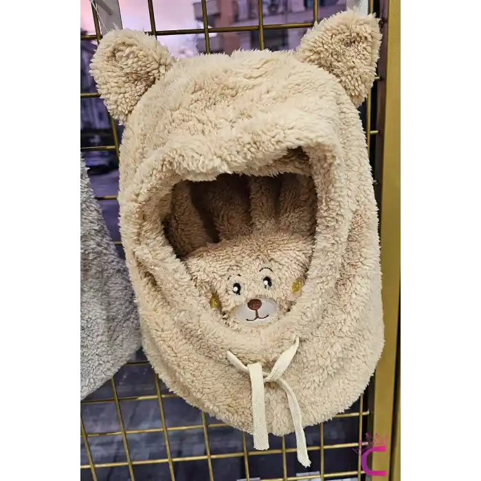 Sevimli Ayıcıklı Yumuşak Peluş Bere Boyunluklu Şapka Atkı Bir Arada Bej 3-12 Yaş Kışlık Hediyelik