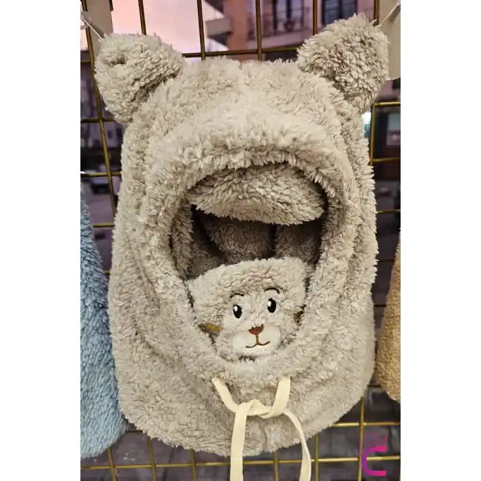 Sevimli Ayıcıklı Yumuşak Peluş Bere Boyunluklu Şapka Atkı Bir Arada Gri 3-12 Yaş Kışlık Hediyelik