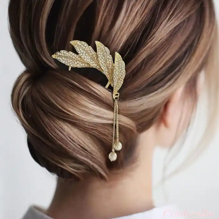 Tüy Tasarım Sallantılı İncili Metal Topuz Tokası - Anne Öğretmen Arkadaş Hediyelik Saç Aksesuarı