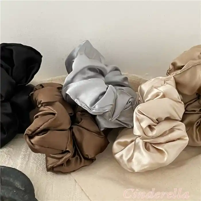 Yumuşak Saten Büyük Boy Pillow Scrunchie Toka Gri - Rahat Geniş Esnek Simit Lastikli Saç Tokası
