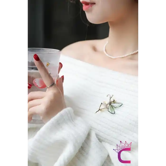 Zarif Melek Kelebek Kanatlı Tasarım Kadın Broş - Hediyelik Elbise Ceket Taşlı Yaka İğnesi Broşu