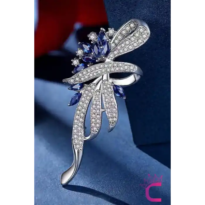 Zarif Parıltılı Kristal Çiçekli Taşlı Kadın Broş Gümüş Renk- Hediyelik Elbise Ceket Yaka İğnesi Broş