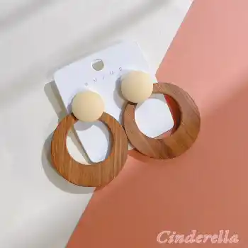 Bohem Tarz Modern Kadın Ahşap Küpe