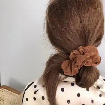 Pamuklu Yumuşak Kumaş Kadın Büyük Scrunchie Toka Açık Kahve - Rahat Simit Lastik Saç Tokası
