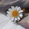Papatya Çiçek Tasarım Broş - Hediyelik Elbise Çanta Şapka Ceket Aksesuar Kadın Yaka İğnesi Broşu
