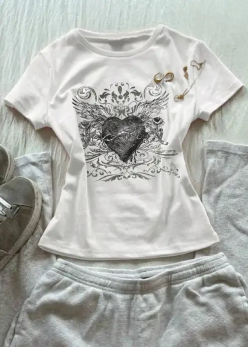 Beyaz Gotik Heart Harajuku Y2K Kısa Kollu Crop