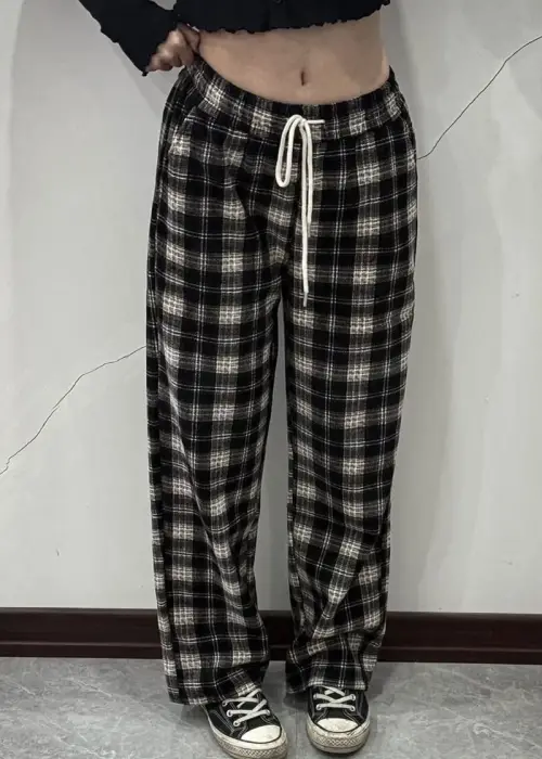 Siyah Ekoseli Beli Lastikli Y2K Unisex Eşofman