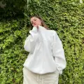 Beyaz Yarım Fermuarlı Oversize Sweatshirt
