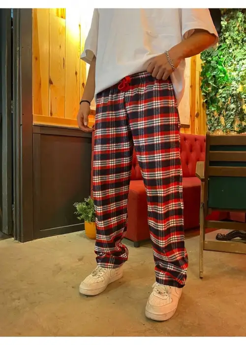 Kırmızı Lacivert Kare Desenli Eşofman Altı