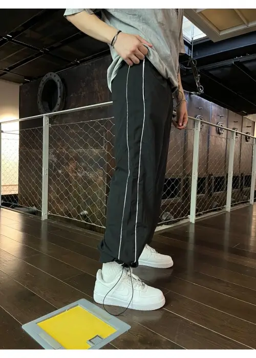 ÇİFT PİLE DETAY PARAŞÜT EŞOFMAN ALTI